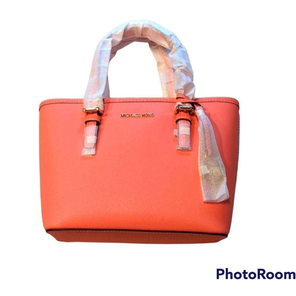 Michael Kors XS Jet Set Saffiano Travel Bag - Picture 2 of 7